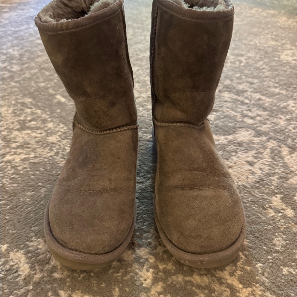 UGG Gray Suede Boots Size 7